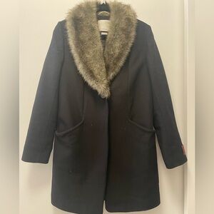 Aritzia Wilfred cocoon coat with fur